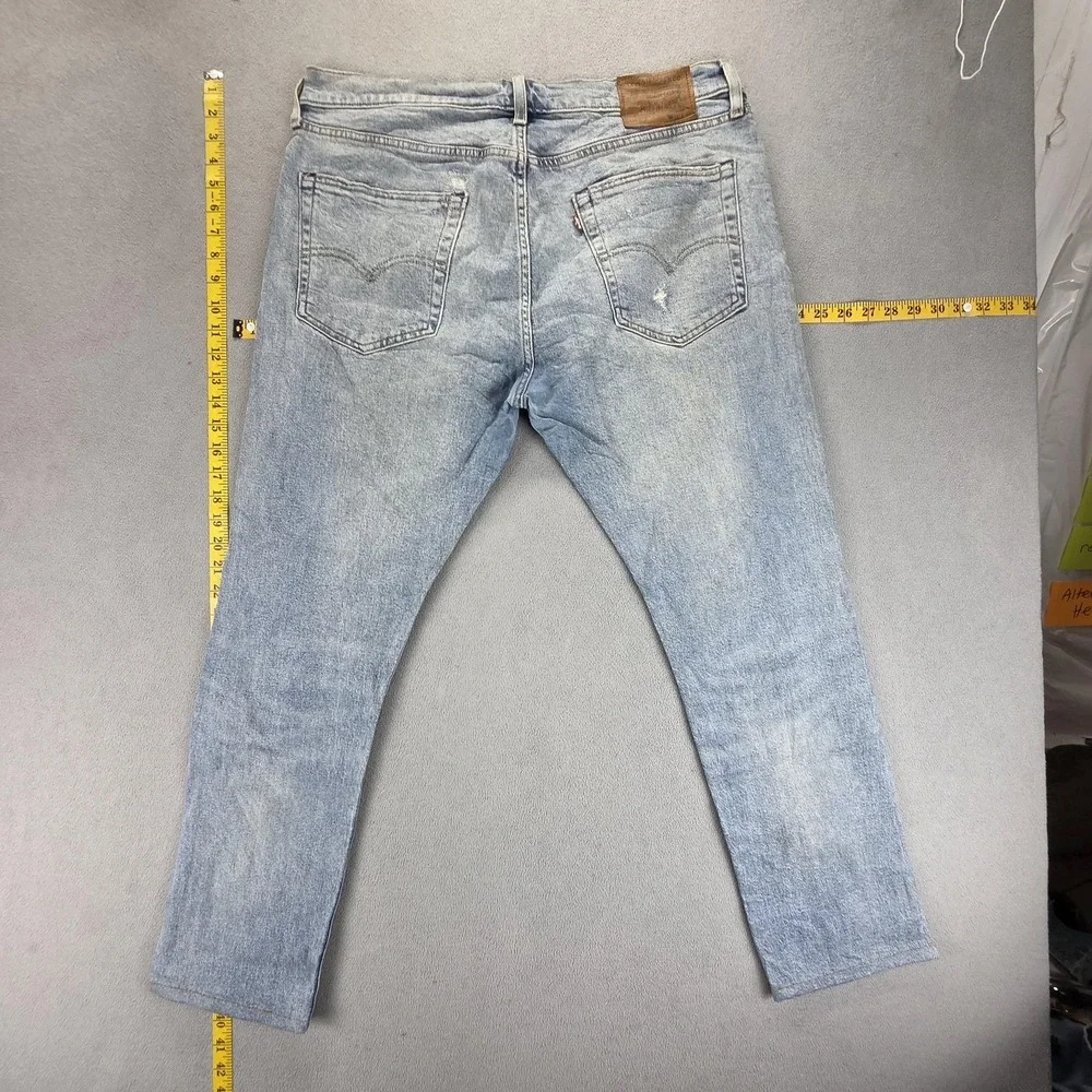 Levis 10245 important